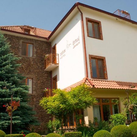Hotel Mirhav กอริส ภายนอก รูปภาพ