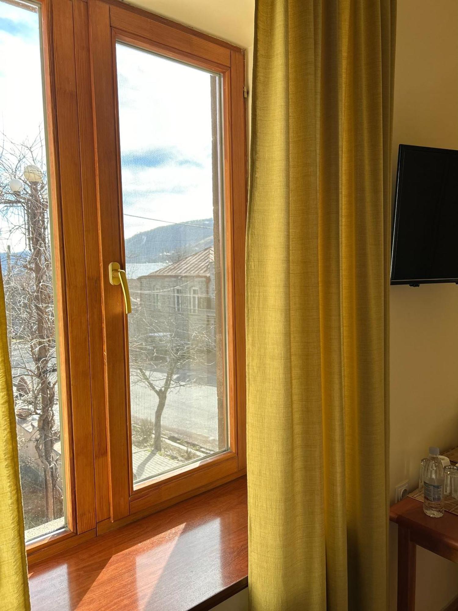 Hotel Mirhav กอริส ภายนอก รูปภาพ