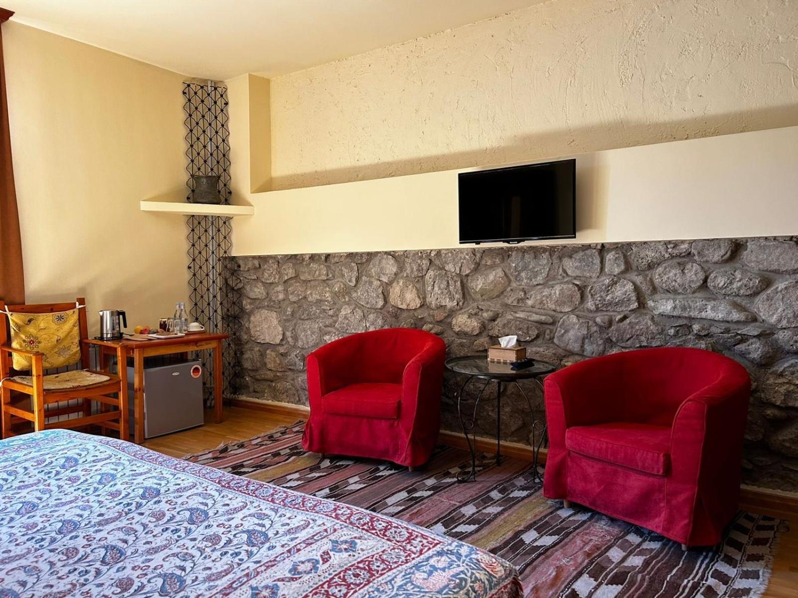 Hotel Mirhav กอริส ภายนอก รูปภาพ
