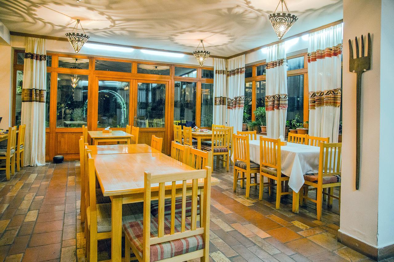 Hotel Mirhav กอริส ภายนอก รูปภาพ